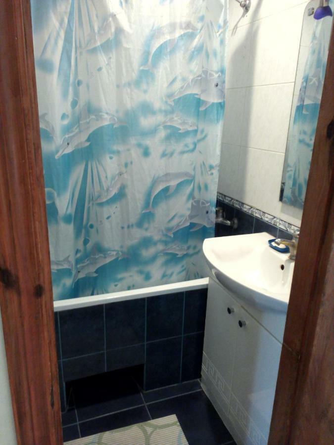 Flats Lägenhet Izyum Exteriör bild